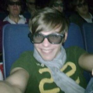 Meet your Posher, Zoë